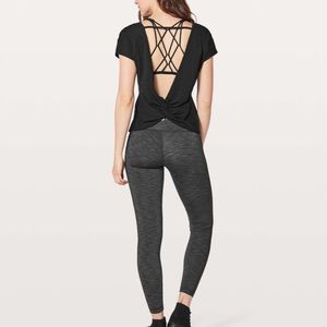 Lululemon Twist It Tee 2